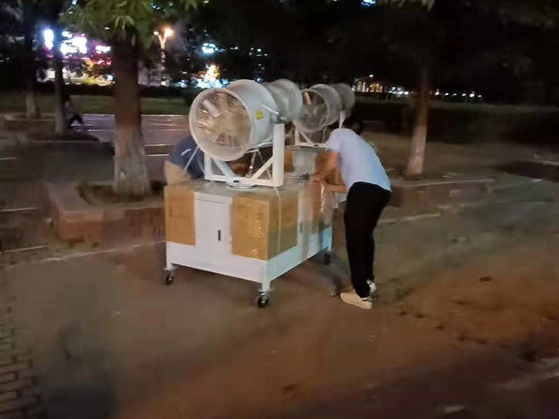 半自動(dòng)霧炮機(jī),霧炮機(jī)設(shè)備